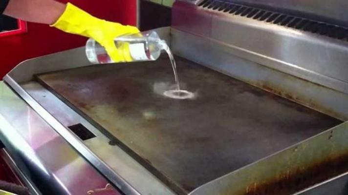 Deep Cleaning Methods For Flat-Top Grills