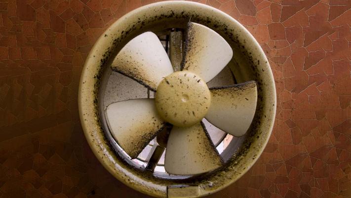 Seven Easy Steps To Clean Kitchen Exhaust Filter