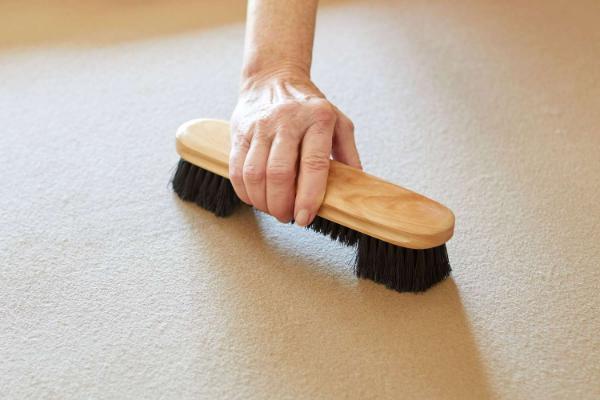 Brushing The Felt Regularly To Keep It From Being Too Tough