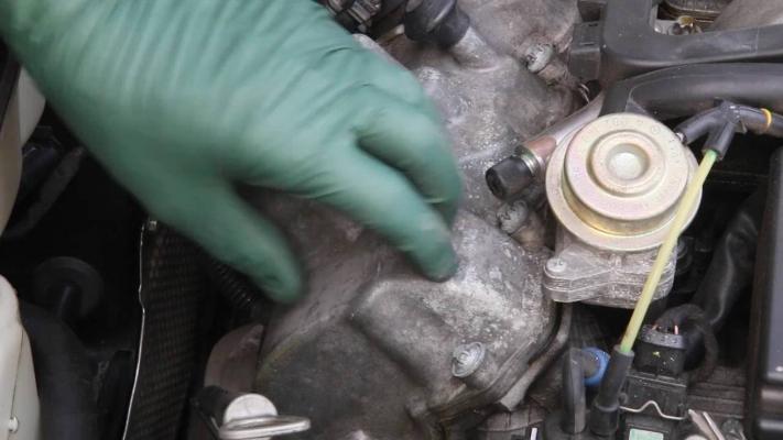 Why It's Beneficial To Keep The Engine Block Clean